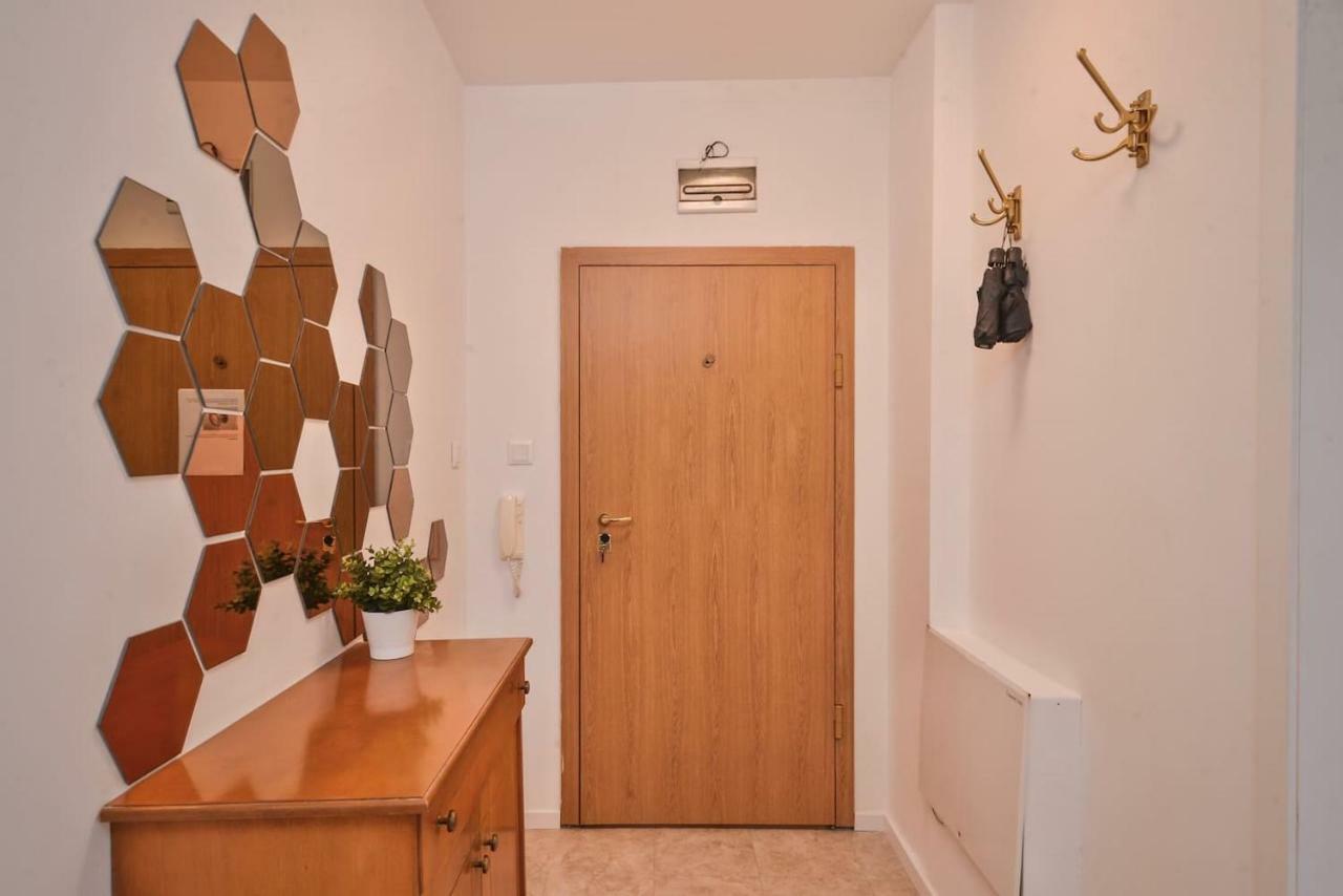 South Park, Vitosha View, 2-Bdr, 2-Bthr Apartment By Flat Mаnager Sofya Dış mekan fotoğraf